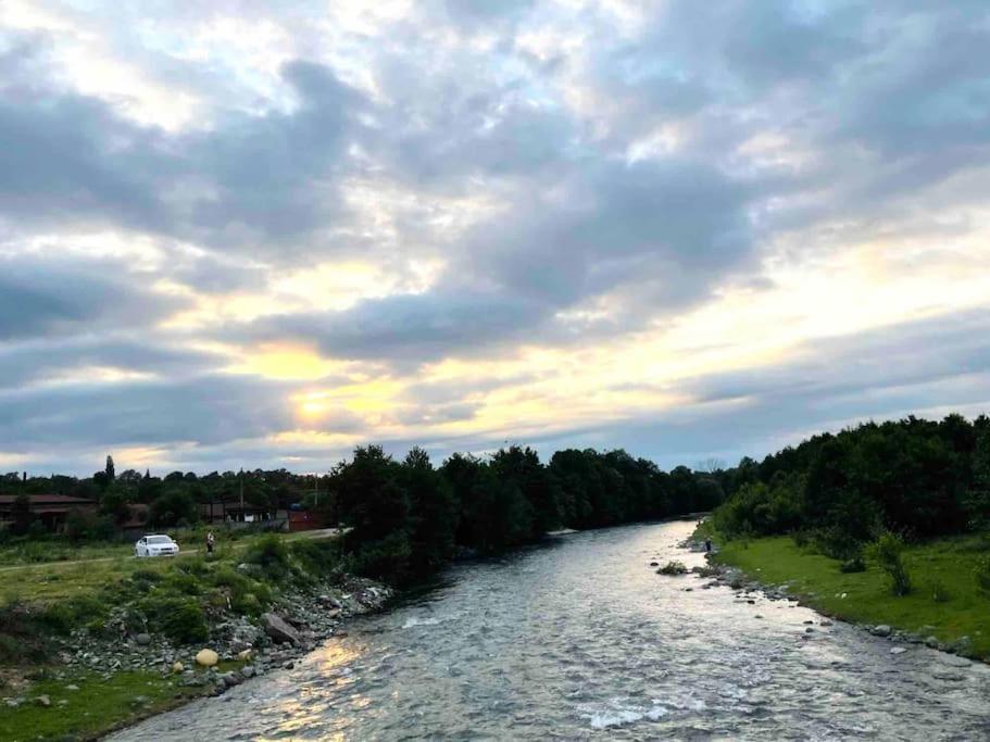 La-Marti, Idyllische Unterkunft Mit Kamin Bagdati エクステリア 写真