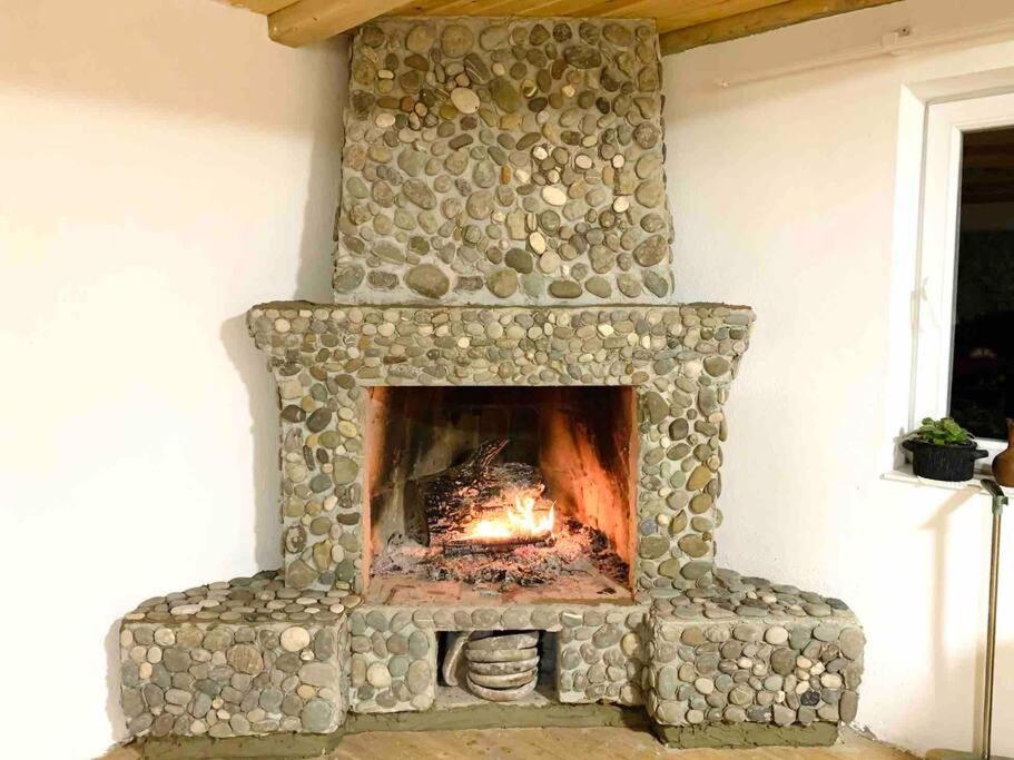 La-Marti, Idyllische Unterkunft Mit Kamin Bagdati エクステリア 写真